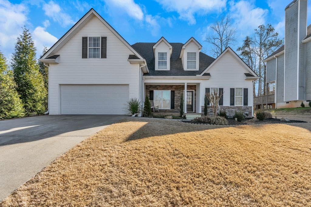 3 bedroom, 3 bathroom, 2,446 sq ft single family residence sold at 4280 Mountain Ridge Road, Gainesville, GA 30506