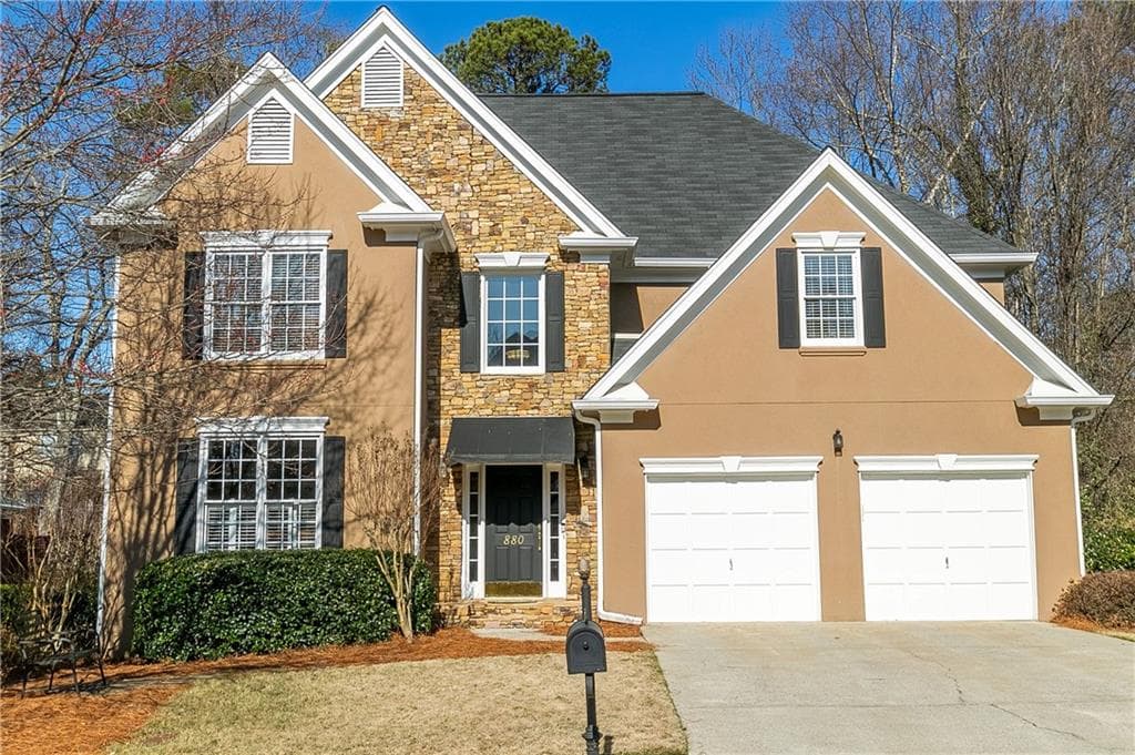 880 Lake Medlock Drive, Johns Creek, GA 30022 — most recent listing photo