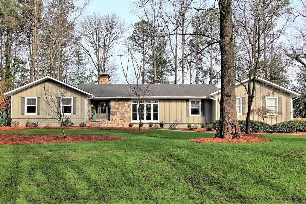 3 bedroom, 2 bathroom, 3,469 sq ft single family residence sold at 1302 AZALEA Drive, Dalton, GA 30720