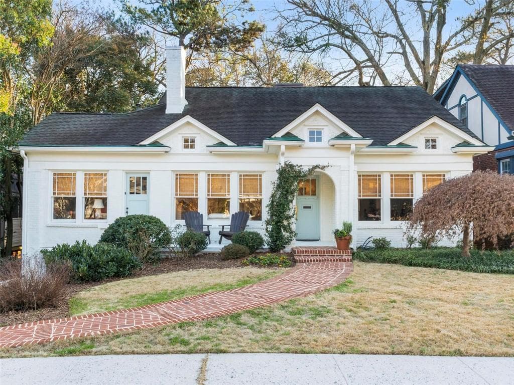 3 bedroom, 3 bathroom, 2,636 sq ft single family residence sold at 681 Yorkshire Road, Atlanta, GA 30306