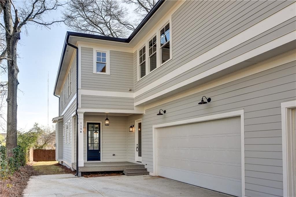 4 bedroom, 4 bathroom, 2,366 sq ft townhouse sold at 119 Whitefoord Avenue B, Atlanta, GA 30307