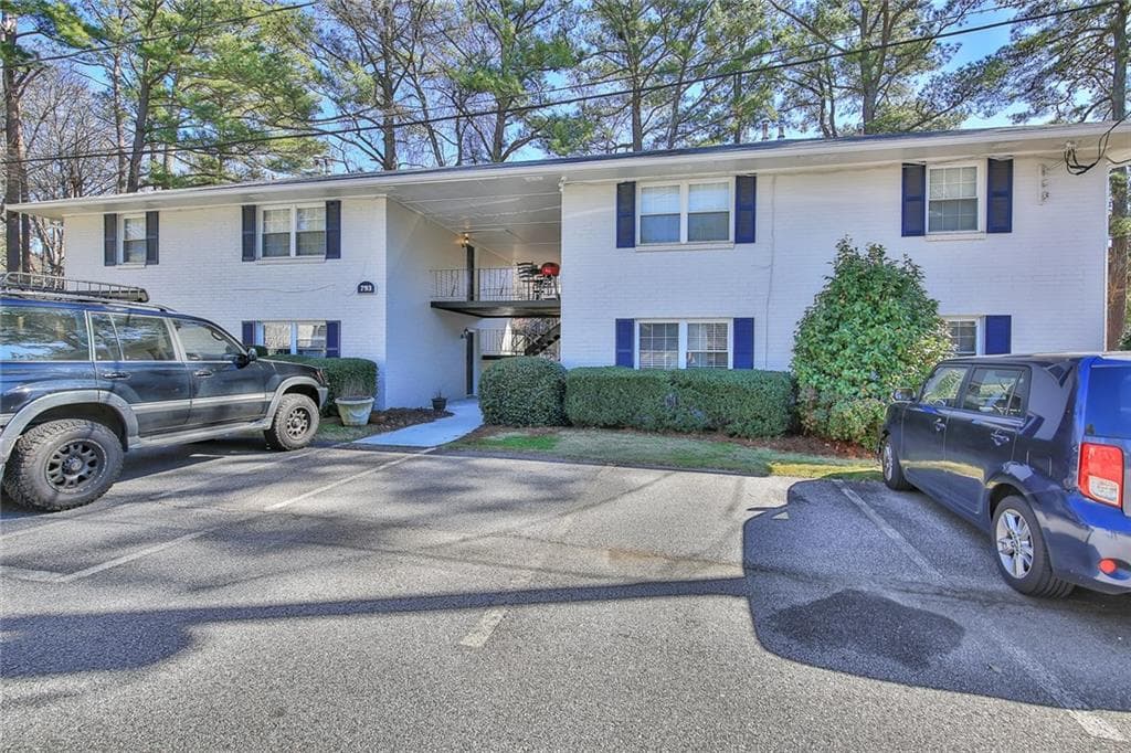 2 bedroom, 1 bathroom, 840 sq ft condominium sold at 793 Jordan Lane 2, Decatur, GA 30033
