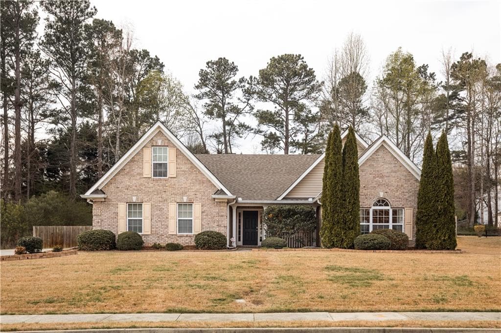 3 bedroom, 2 bathroom, 2,931 sq ft single family residence sold at 2590 MAGGIE WOODS Court, Dacula, GA 30019