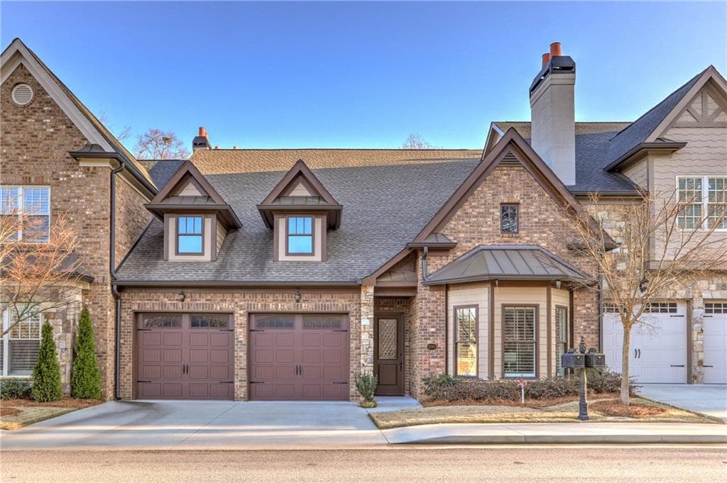 4 bedroom, 5 bathroom, 3,574 sq ft townhouse sold at 890 Candler Street, Gainesville, GA 30501