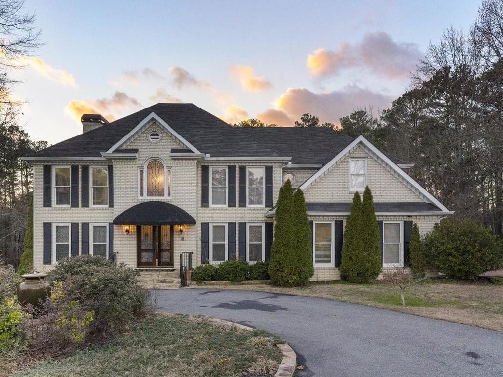5 bedroom, 5 bathroom, 5,413 sq ft single family residence sold at 3260 Old Lost Mountain Road, Powder Springs, GA 30127