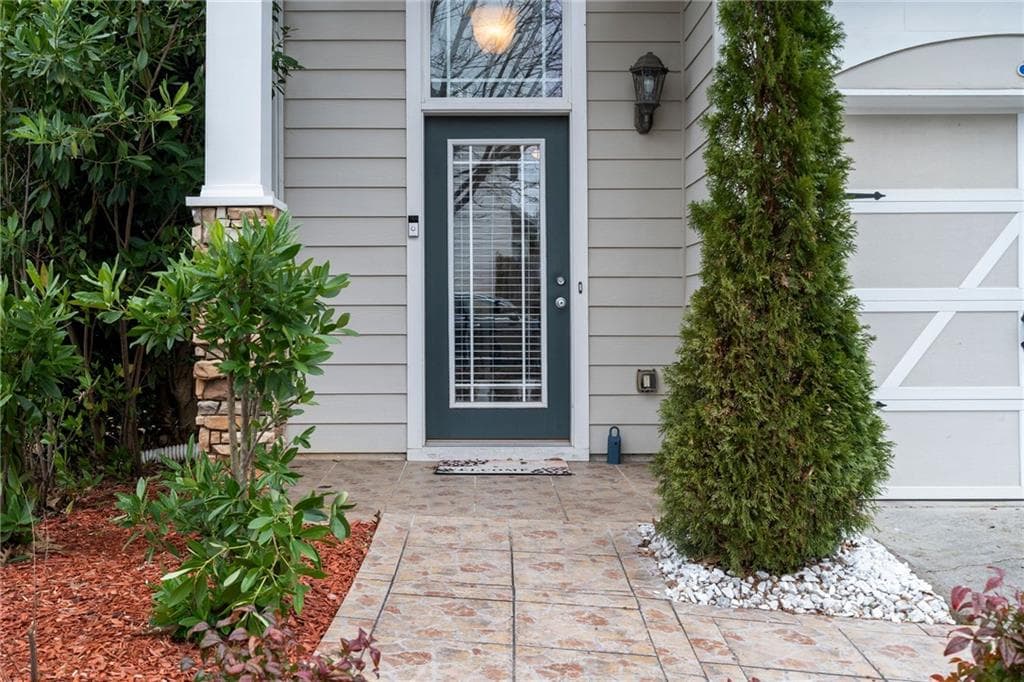 3 bedroom, 3 bathroom, 1,886 sq ft single family residence sold at 3317 Blue Springs Station, Kennesaw, GA 30144