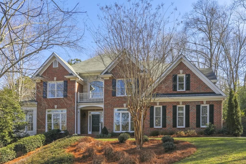 5 bedroom, 5 bathroom, 5,280 sq ft single family residence sold at 735 Americas Cup Cove, Alpharetta, GA 30005