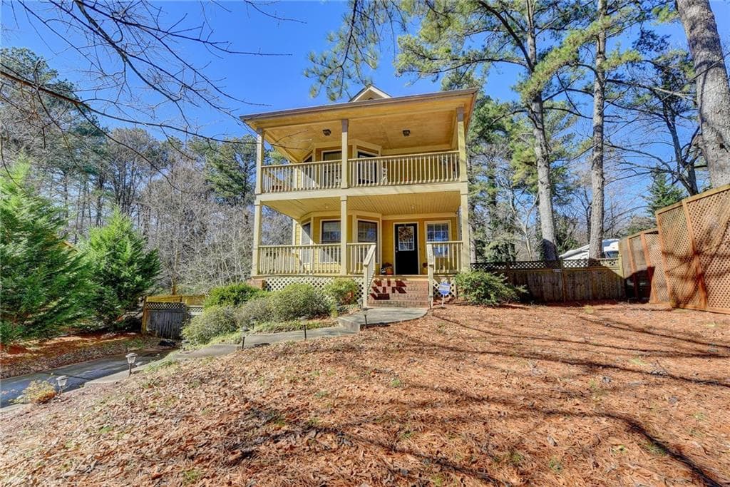 4 bedroom, 4 bathroom, 2,436 sq ft single family residence sold at 1821 Teasley Drive, Smyrna, GA 30080