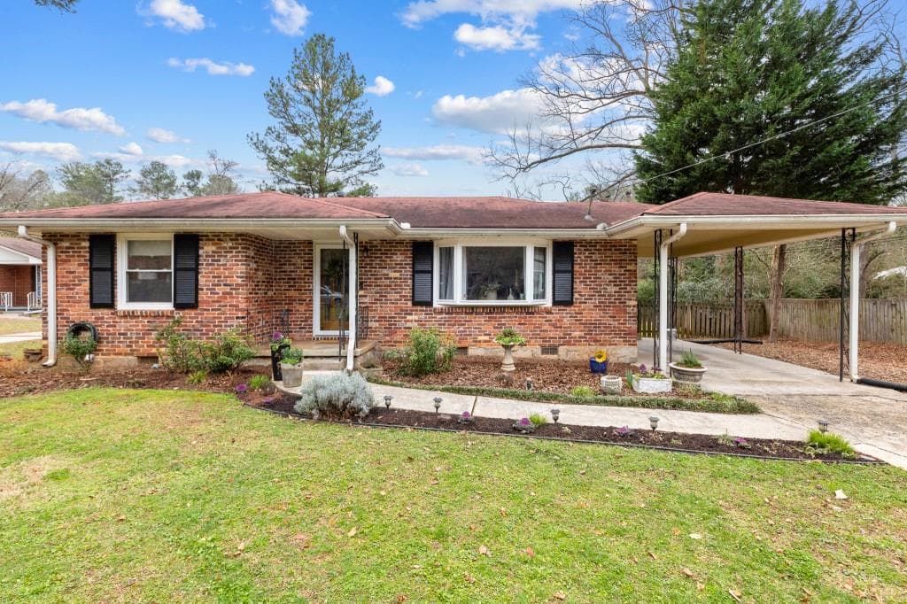2 bedroom, 2 bathroom, 1,232 sq ft single family residence sold at 2491 Joiner Court, Decatur, GA 30033