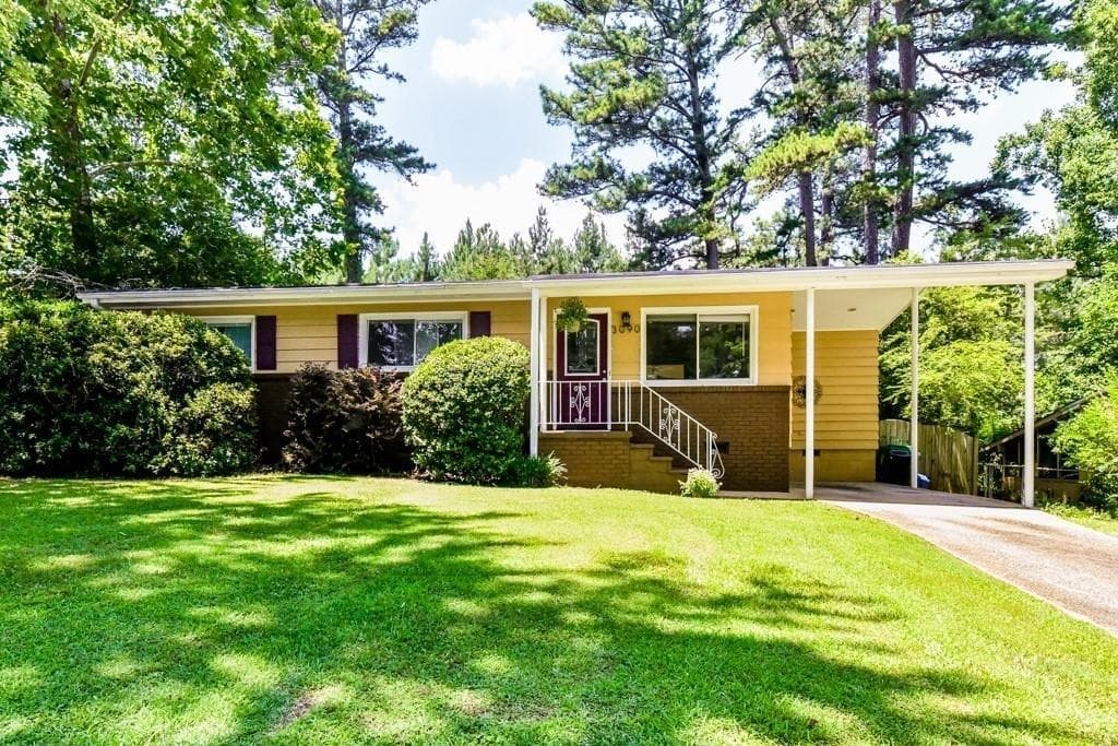 3 bedroom, 2 bathroom, 1,275 sq ft single family residence sold at 3090 Flamingo Drive, Decatur, GA 30033
