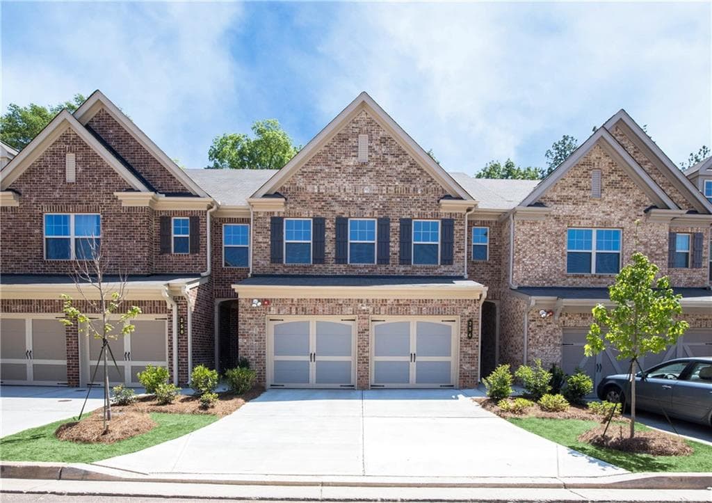 4 bedroom, 4 bathroom, 2,301 sq ft townhouse sold at 254 Senna Street, Marietta, GA 30064