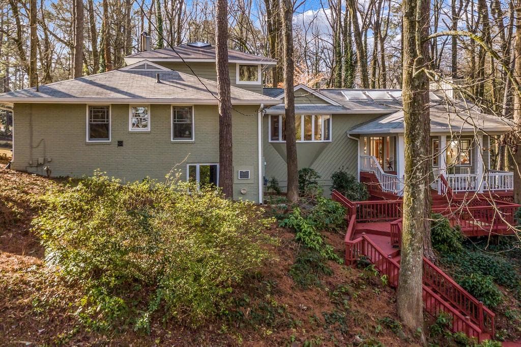 272 Vickers Drive, Decatur, GA 30030 — most recent listing photo