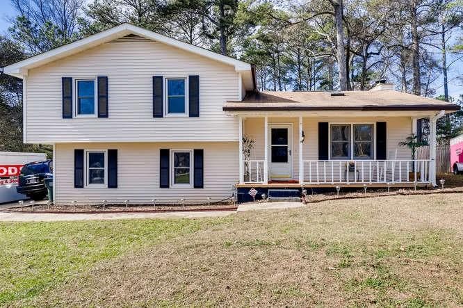 4011 Summer Place, Snellville, GA 30039 — most recent listing photo