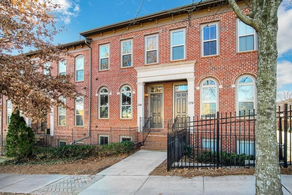 3 bedroom, 4 bathroom, 2,099 sq ft townhouse sold at 2368 Crescent Park Court, Atlanta, GA 30339
