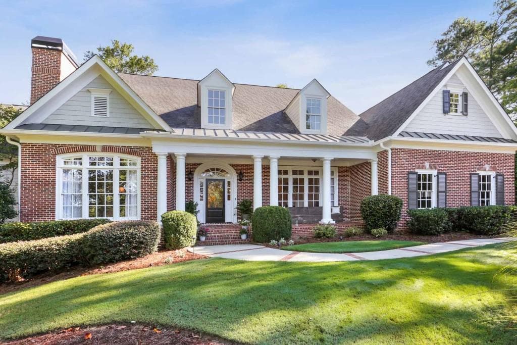5 bedroom, 7 bathroom, 5,792 sq ft single family residence sold at 600 Shade Lake Court, Milton, GA 30004