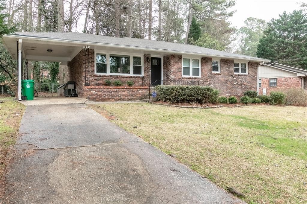 3 bedroom, 2 bathroom, 1,285 sq ft single family residence sold at 2450 Harrington Drive, Decatur, GA 30033