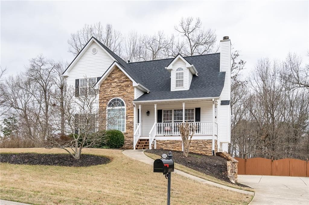 4 bedroom, 3 bathroom, 2,002 sq ft single family residence sold at 1030 Fieldstone Drive, Canton, GA 30114