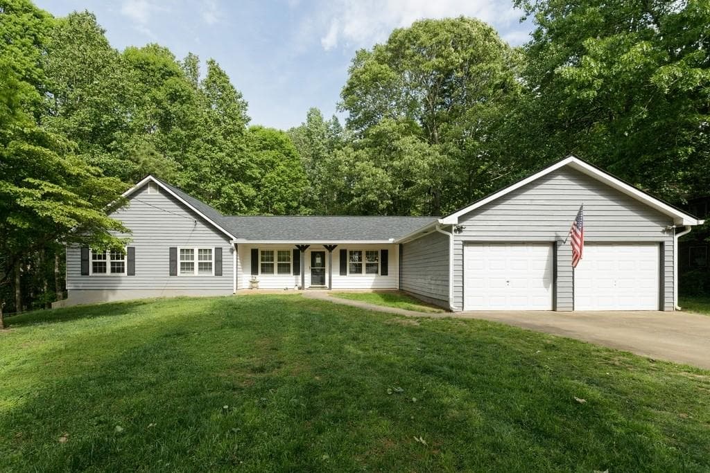 3 bedroom, 2 bathroom, 1,894 sq ft single family residence sold at 743 Cedar Creek Way, Woodstock, GA 30189