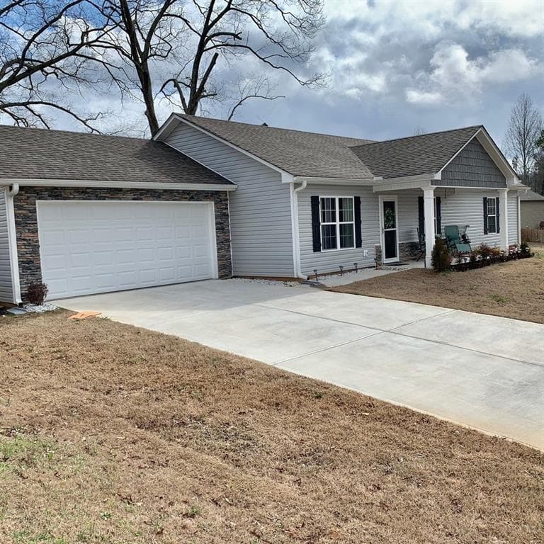 318 Angela Lane, Dawsonville, GA 30534 — most recent listing photo