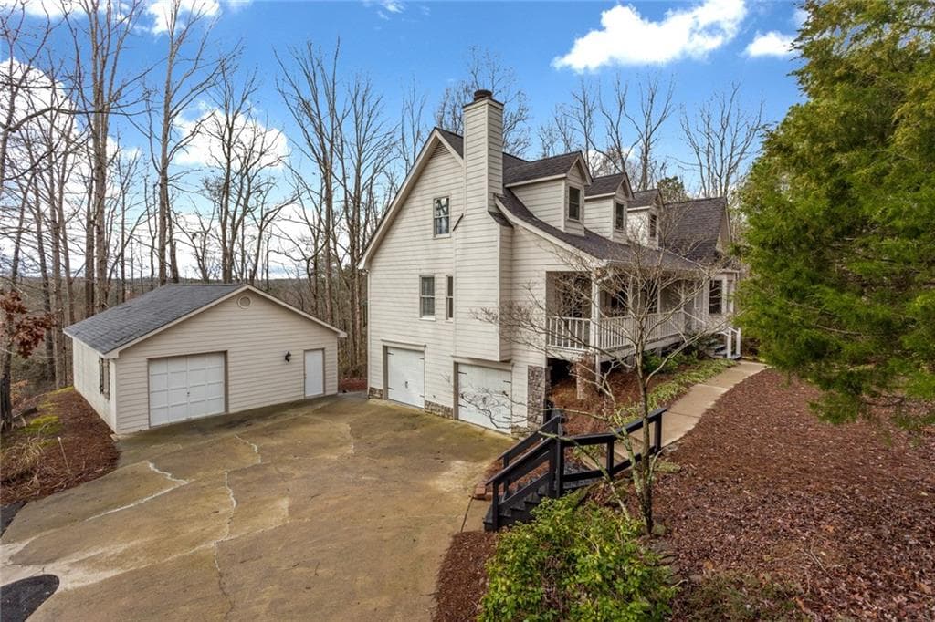 1230 Cox Road, Roswell, GA 30075 — most recent listing photo