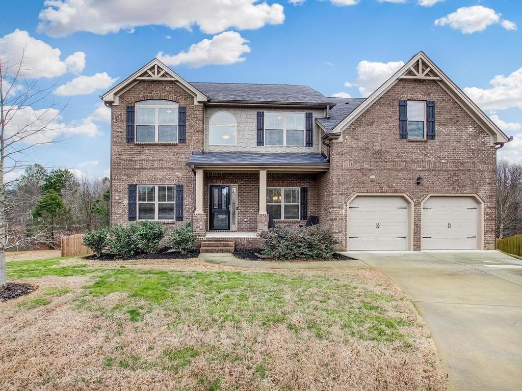 5 bedroom, 4 bathroom, 2,868 sq ft single family residence sold at 501 Starmist Court, Loganville, GA 30052