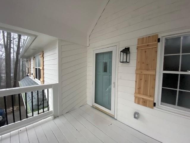 3 bedroom, 2 bathroom single family residence sold at 711 Osco Parkway, Woodstock, GA 30188