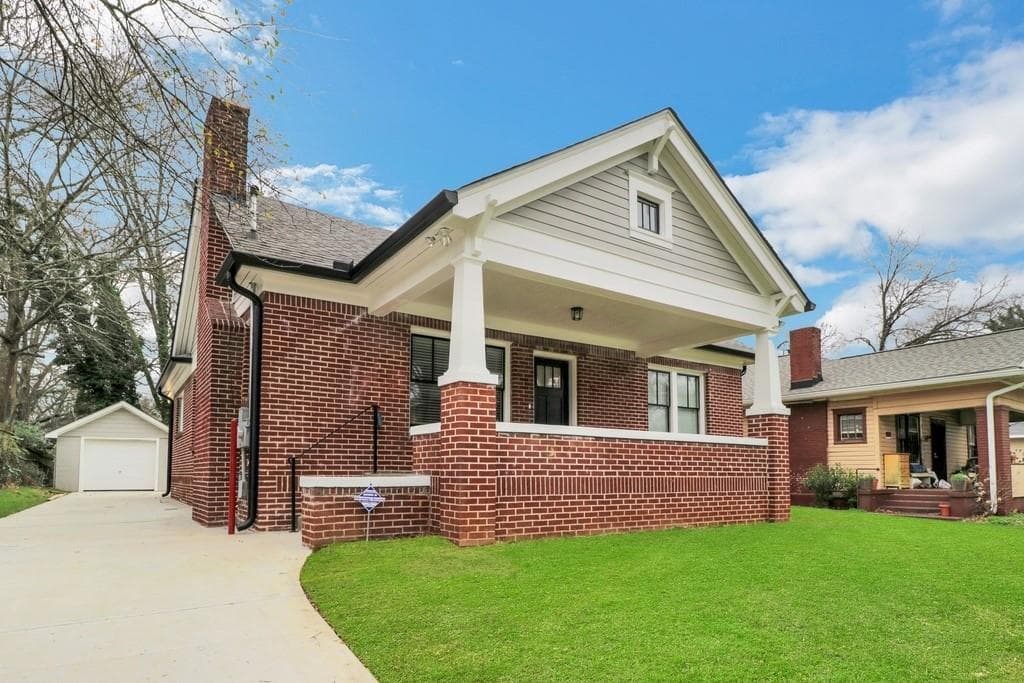3 bedroom, 2 bathroom, 2,100 sq ft single family residence sold at 1145 Princess Avenue, Atlanta, GA 30310