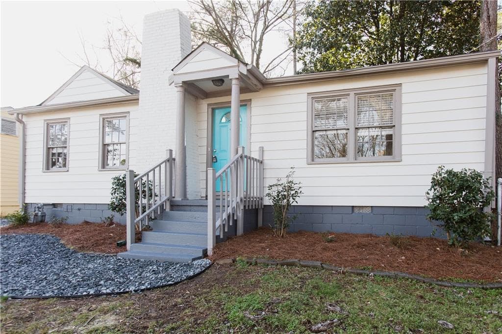 2 bedroom, 1 bathroom, 960 sq ft single family residence sold at 1701 Cecile Avenue, Atlanta, GA 30316