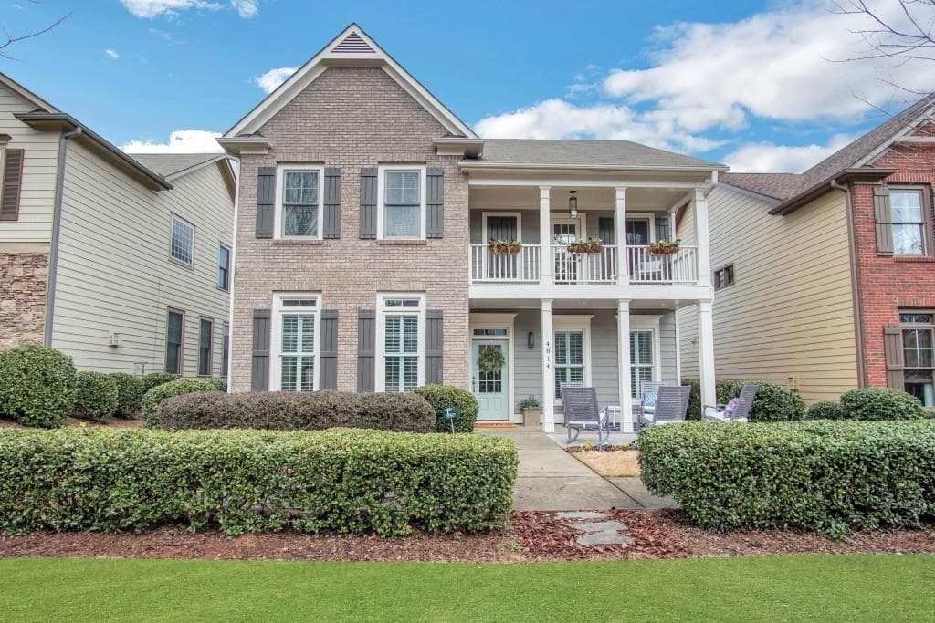 4 bedroom, 3 bathroom, 2,948 sq ft single family residence sold at 4814 Backbay Street, Suwanee, GA 30024