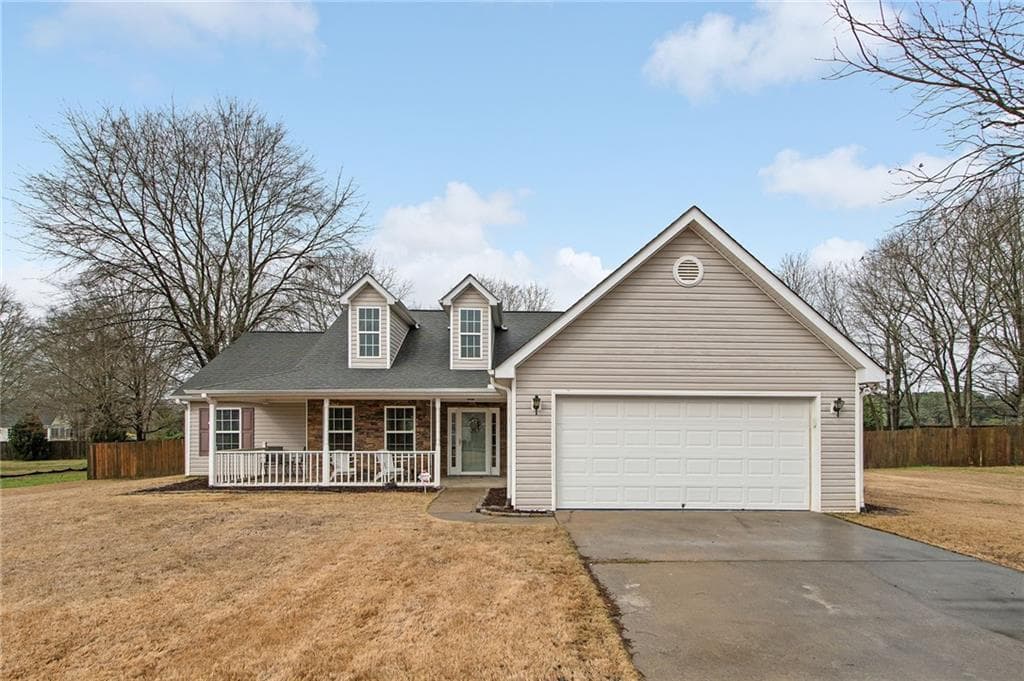3 bedroom, 2 bathroom, 1,805 sq ft single family residence sold at 1054 Orchard Circle, Monroe, GA 30656