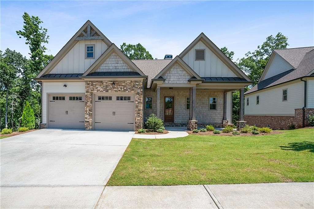 3 bedroom, 4 bathroom, 2,800 sq ft single family residence sold at 7038 Hammock Trail, Gainesville, GA 30506