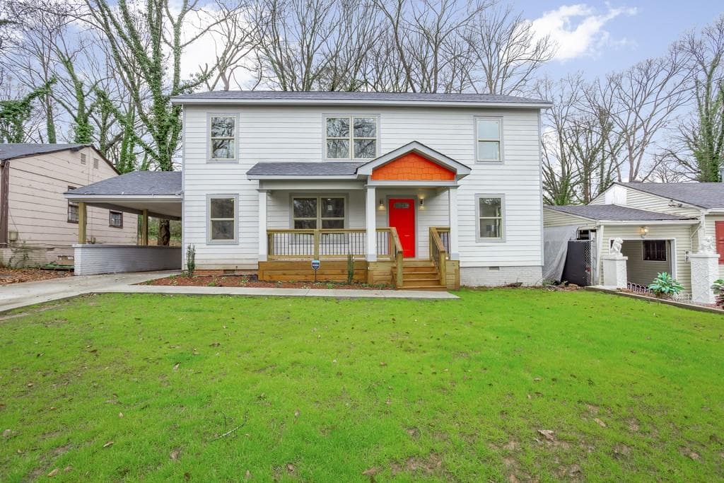 4 bedroom, 4 bathroom, 2,400 sq ft single family residence sold at 1431 KENILWORTH Drive, Atlanta, GA 30310