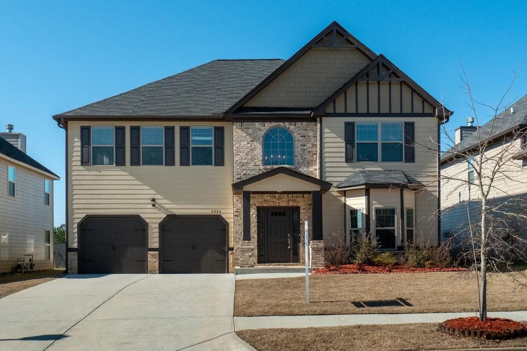 4 bedroom, 3 bathroom, 3,400 sq ft single family residence sold at 1311 Long Acre Drive, Loganville, GA 30052
