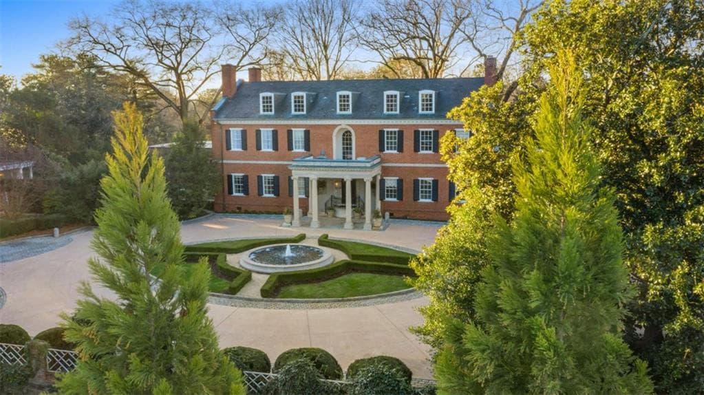 5 bedroom, 8 bathroom, 9,725 sq ft single family residence sold at 3351 Woodhaven Road, Atlanta, GA 30305