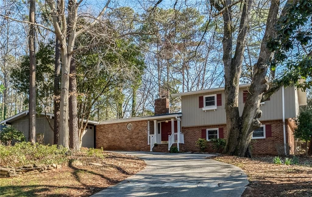 4431 Shelborne Drive, Dunwoody, GA 30338 — most recent listing photo