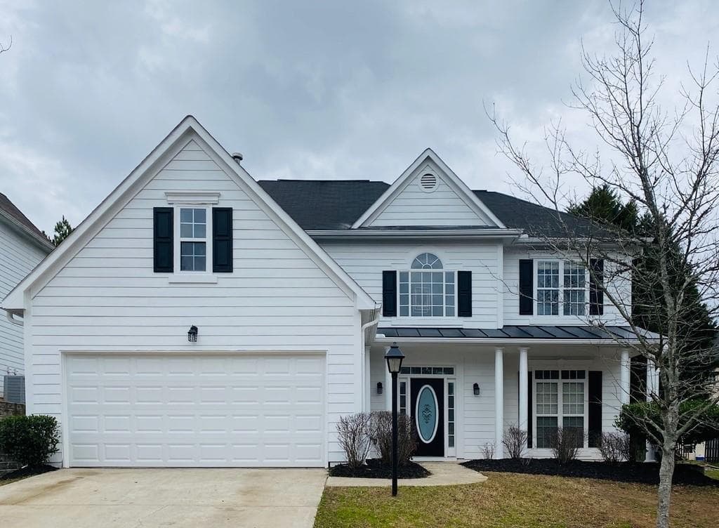 4 bedroom, 3 bathroom, 2,472 sq ft single family residence sold at 2320 VILLAGE CENTRE Drive, Loganville, GA 30052