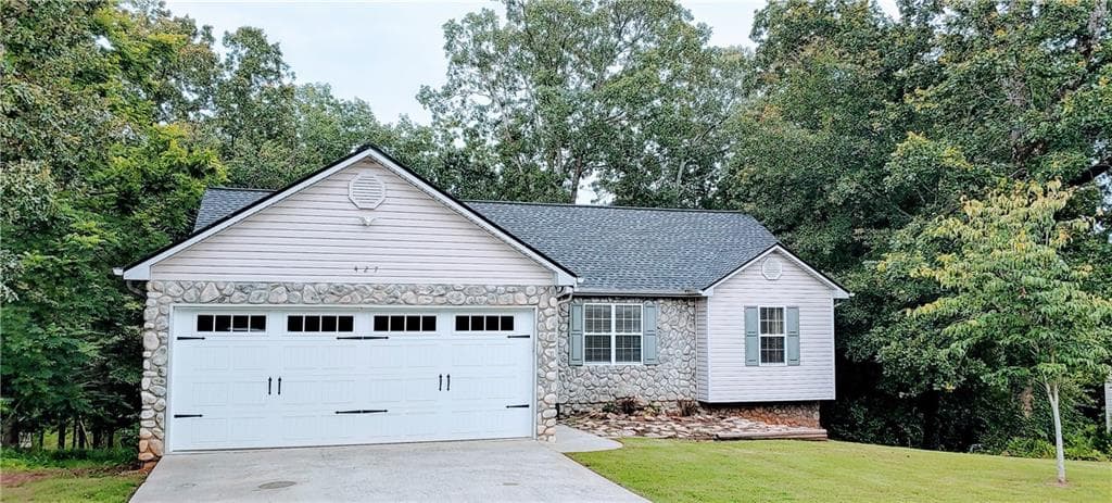 3 bedroom, 2 bathroom, 1,503 sq ft single family residence sold at 427 Piedmont Road, Gainesville, GA 30501
