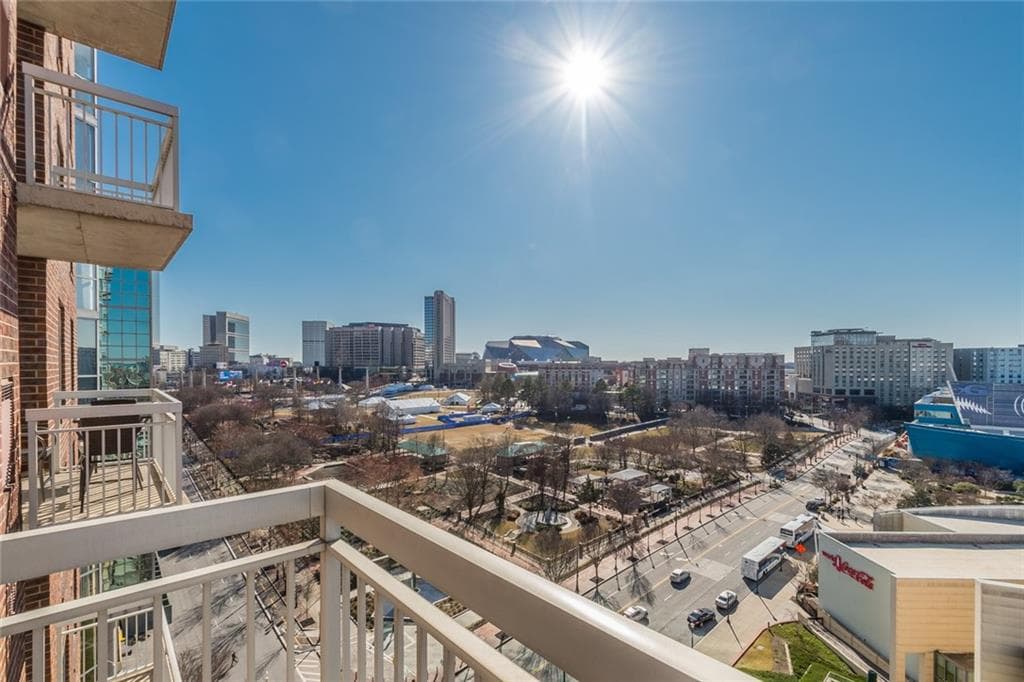 1 bedroom, 1 bathroom, 864 sq ft condominium sold at 285 Centennial Olympic Park Drive 1103, Atlanta, GA 30313