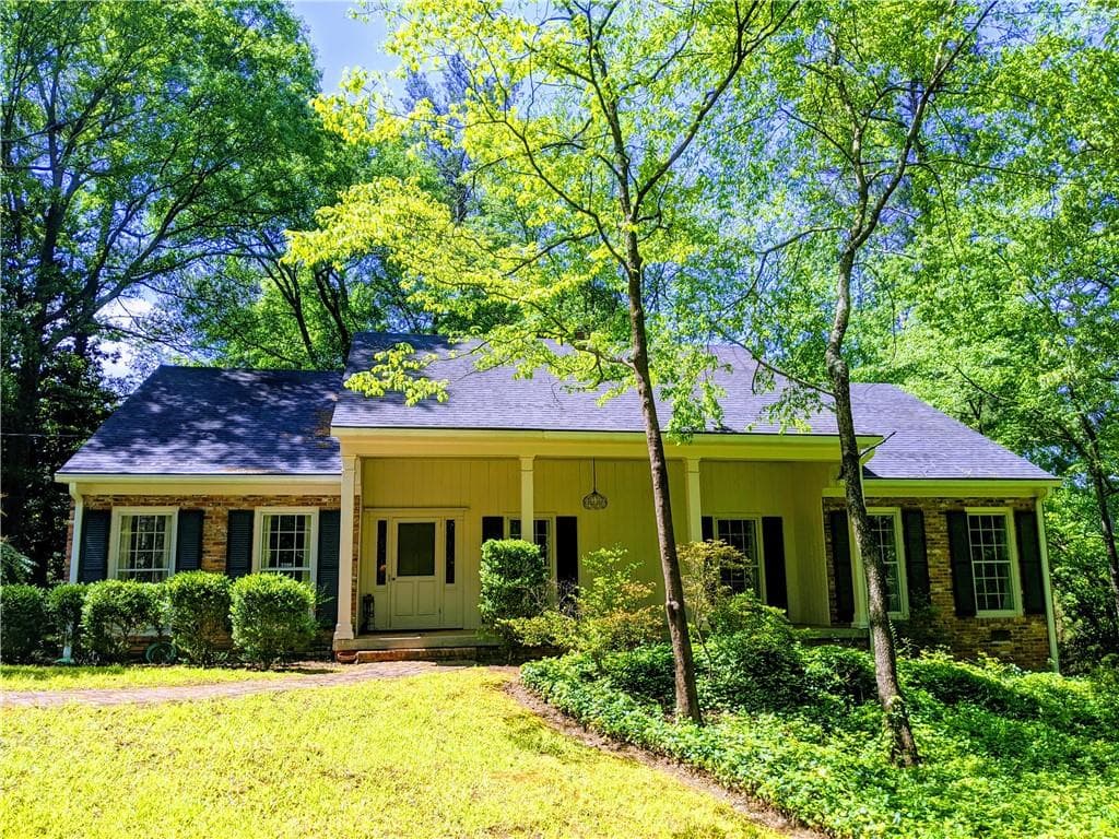 3399 Old Jonesboro Road, Hapeville, GA 30354 — most recent listing photo