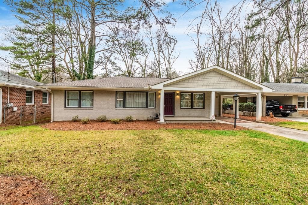 3 bedroom, 2 bathroom, 1,629 sq ft single family residence sold at 907 Gresham Avenue, Atlanta, GA 30316