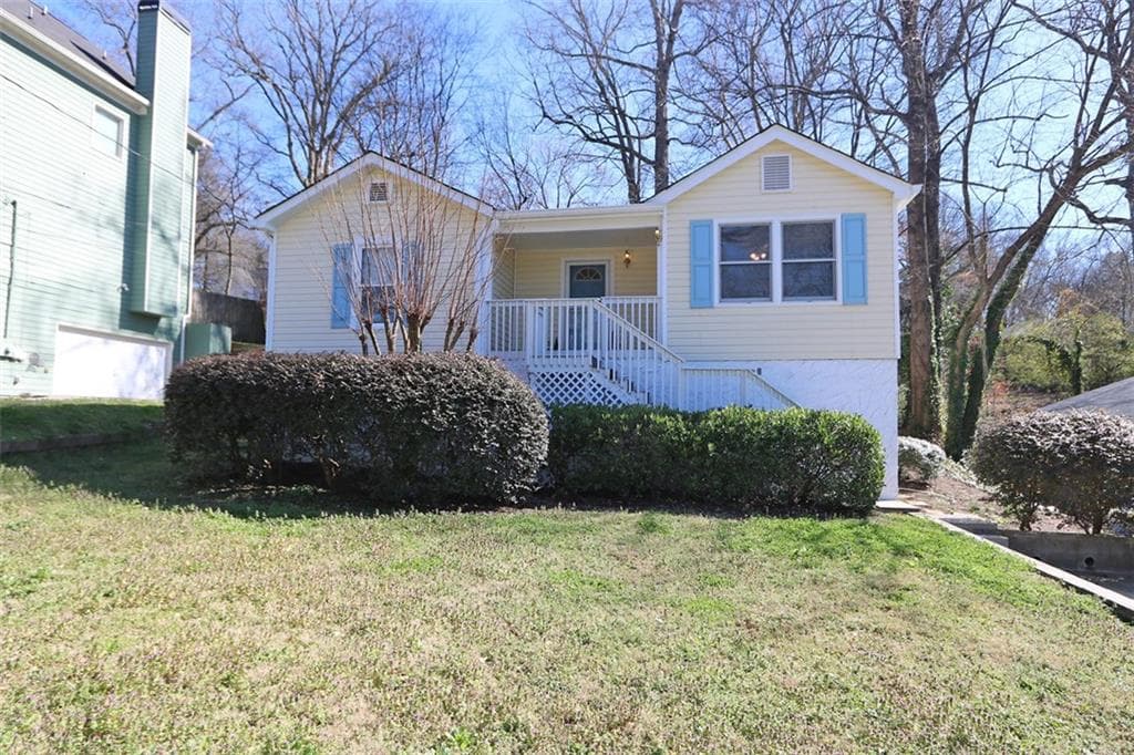 3 bedroom, 2 bathroom, 1,078 sq ft single family residence sold at 2694 W Main, Atlanta, GA 30318