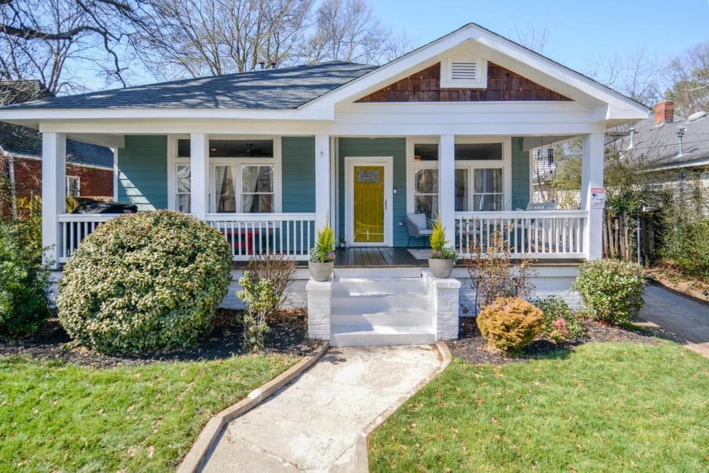 3 bedroom, 3 bathroom, 1,760 sq ft single family residence sold at 105 Moreland Avenue, Atlanta, GA 30316