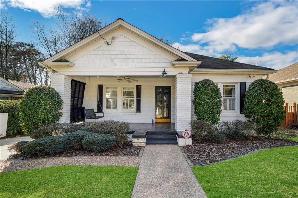 3 bedroom, 2 bathroom, 1,665 sq ft single family residence sold at 2238 Edison Avenue, Atlanta, GA 30305