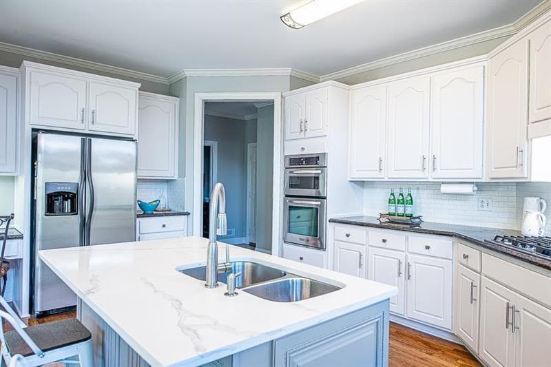 5 bedroom, 5 bathroom, 4,512 sq ft single family residence sold at 6045 Deerwoods Trail, Alpharetta, GA 30005