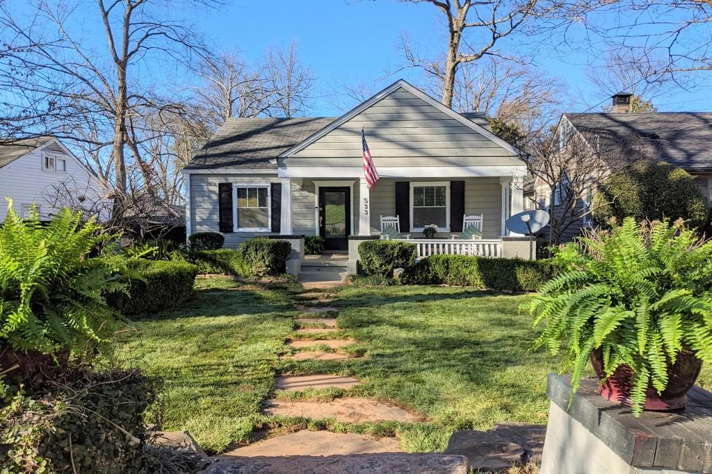 3 bedroom, 2 bathroom, 1,402 sq ft single family residence sold at 533 Trabert Avenue, Atlanta, GA 30309