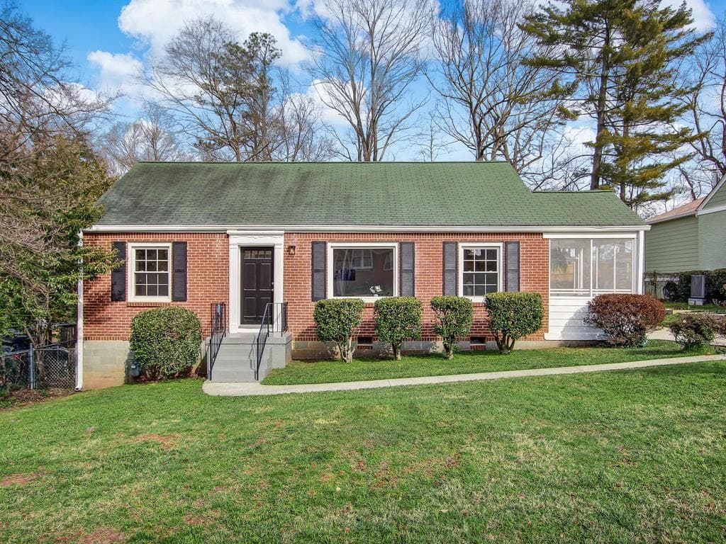 917 Derrydown Way, Decatur, GA 30030 — most recent listing photo