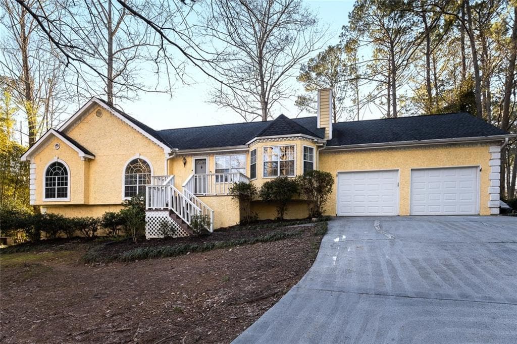 3 bedroom, 3 bathroom, 2,988 sq ft single family residence sold at 1802 Harbor Point, Woodstock, GA 30189