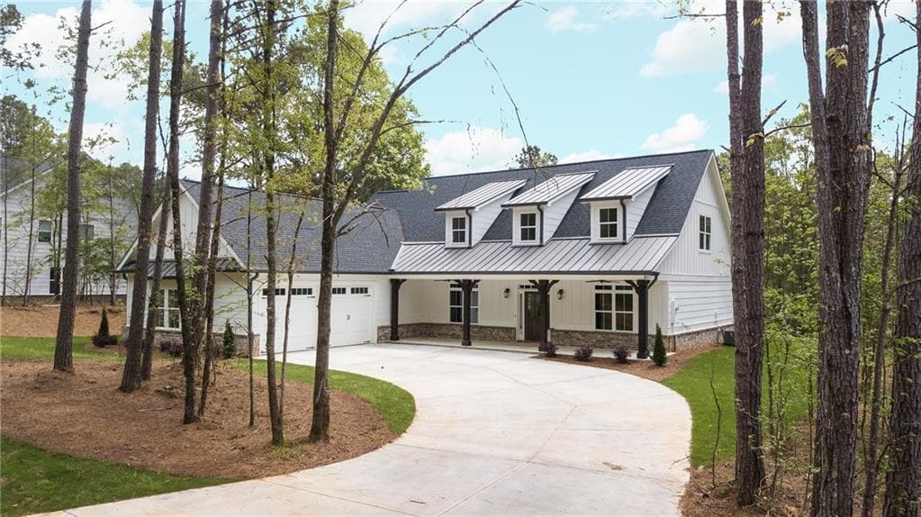 105 Crown Lane, Woodstock, GA 30188 — most recent listing photo