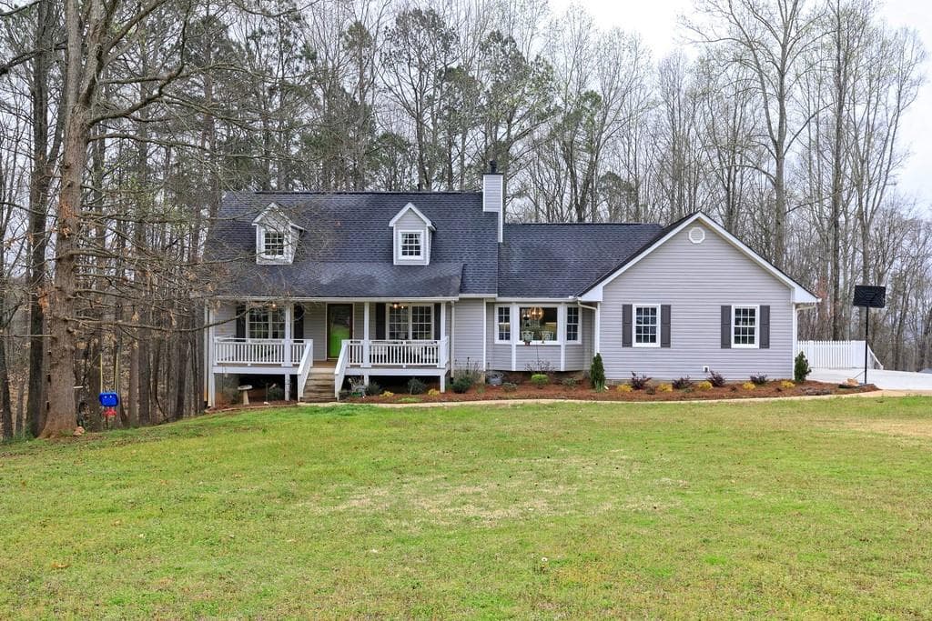3 bedroom, 4 bathroom, 2,395 sq ft single family residence sold at 111 Windrift Drive, Dallas, GA 30132
