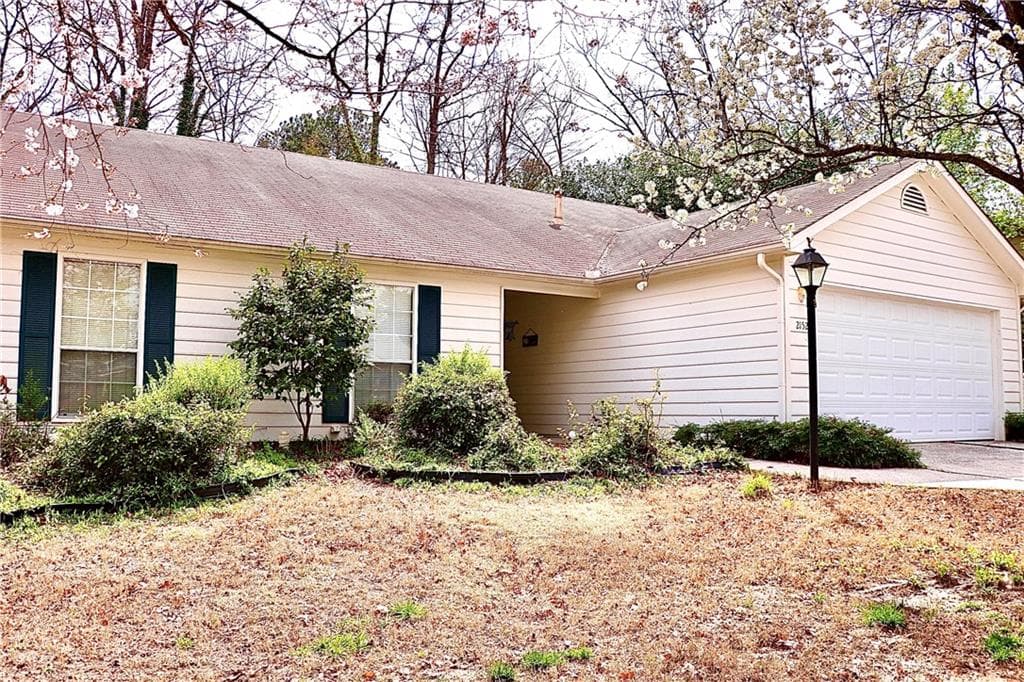 3 bedroom, 2 bathroom, 1,796 sq ft single family residence sold at 2152 Cheyenne Lane, Lawrenceville, GA 30044